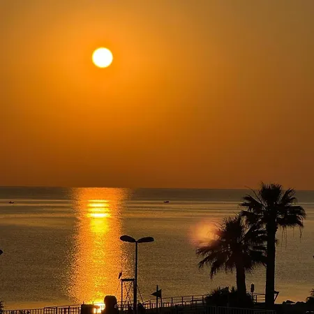 Гостевой дом Zen Sea View Бари