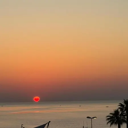 Zen Sea View بيت ضيافة